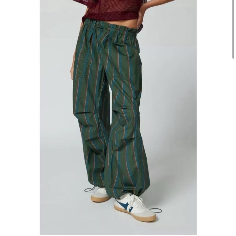 Urban Outfitters Sloan Poplin Striped
Balloon Pant Women's Size XS